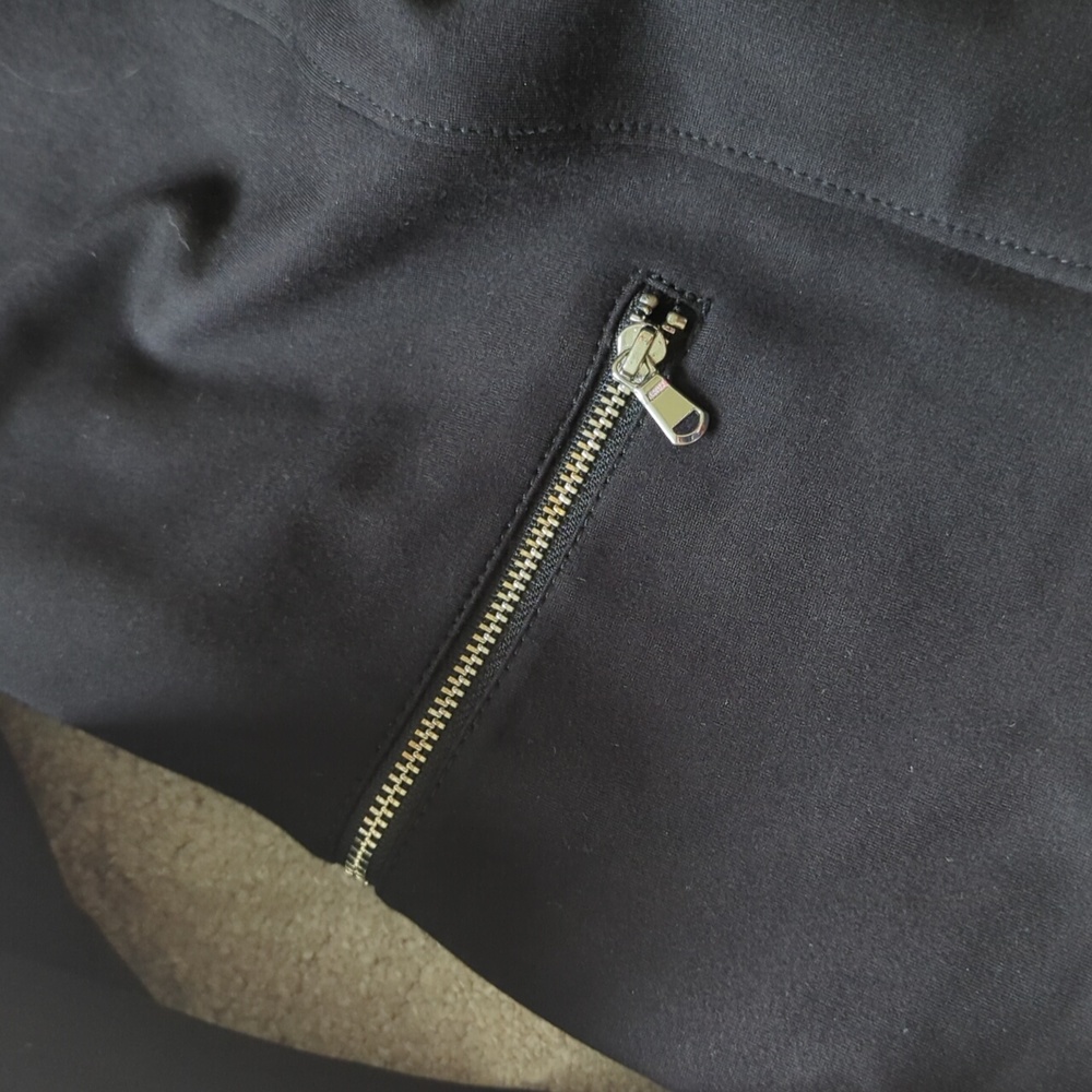 Ladies Jacket - Picture 4 of 4